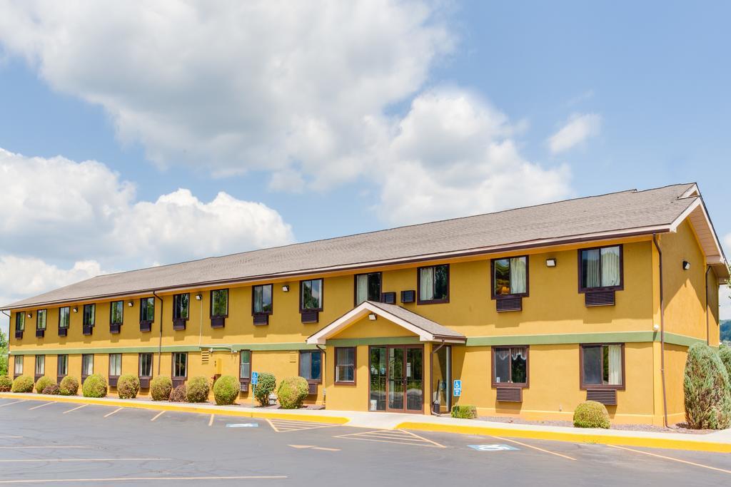 Days Inn By Wyndham Hornell Ny Dış mekan fotoğraf